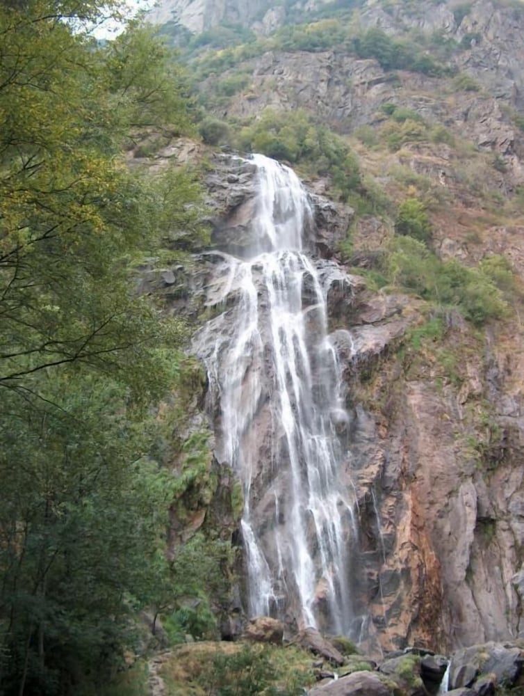 Les Rochers