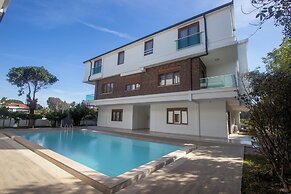 Lara Breeze Homes