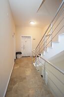 Lara Breeze Homes