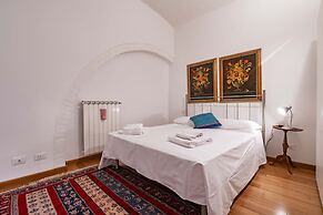 Venice Guggenheim Apartment by Wonderful Italy