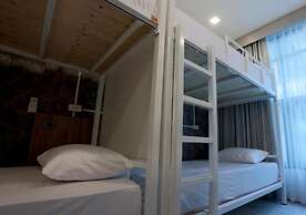 TarTar&Nay Hostel