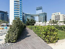 Infinity Pool and Beachfront Apartments - Seven Palm
