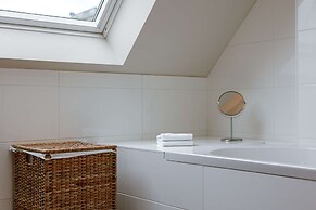 Spacious 3-bedroom Apartment in Oostende
