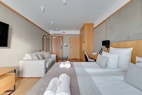 Deo Plaza by Downtown Apartments
