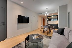 Deo Plaza by Downtown Apartments