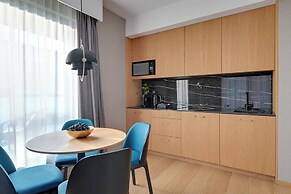 Deo Plaza by Downtown Apartments