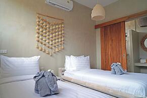 The Deck Cottages Samui