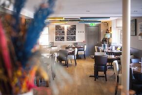The Oyster Smack Inn