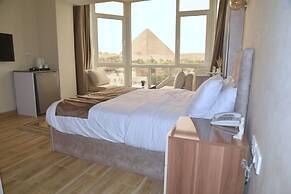 pyramids wonders hotel