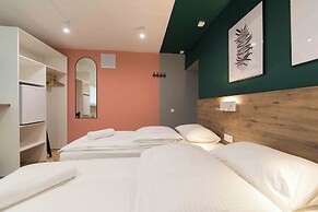 Urban Rooms