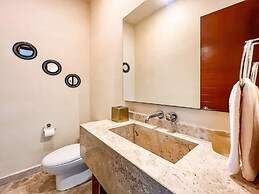 Amazing House With Private Pool in La Veleta