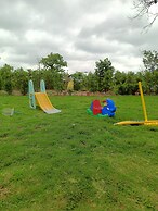 Red Rabbit Resort