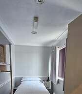 JUST ROOMS