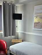 JUST ROOMS
