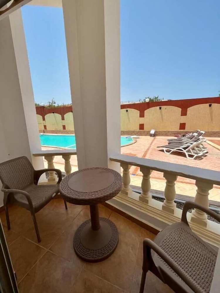 star house hotel
