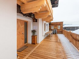 Farmhouse in Bramberg With Sauna & Ski Access