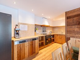 Farmhouse in Bramberg With Sauna & Ski Access