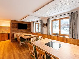 Farmhouse in Bramberg With Sauna & Ski Access