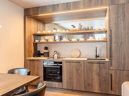 Premium Holiday Apartment With Sauna and Garden