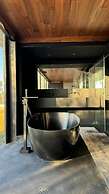 Dolmen Hotel Boutique