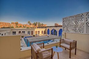 Mazar Pyramids Hotel
