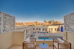 Mazar Pyramids Hotel