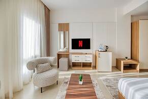 Mazar Pyramids Hotel