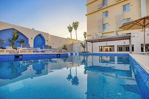 Mazar Pyramids Hotel