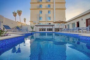 Mazar Pyramids Hotel