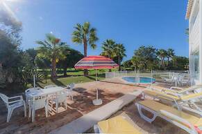 Villa Mexico in Quarteira
