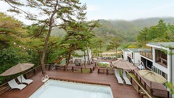 Hongcheon Inmylife Dokche Pension