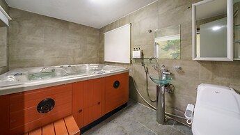 Hongcheon Inmylife Dokche Pension