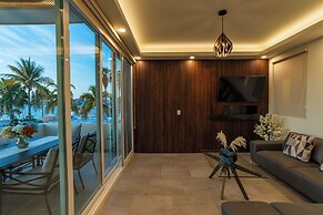 Baja Mar Apartments