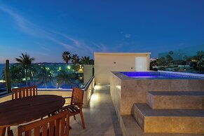 Baja Mar Apartments