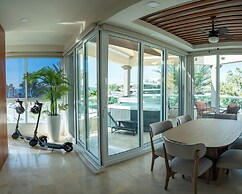 Baja Mar Apartments