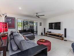 Beachside Escape by Cottonwood