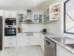 Beachside Escape by Cottonwood