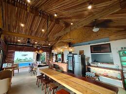 89 Villas Resort and Spa by Hiverooms