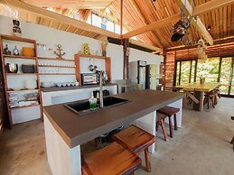 89 Villas Resort and Spa by Hiverooms