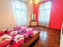 Secluded Lovran Apartment With Balcony and Patio