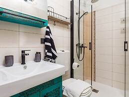 Luxury Rab Apartment With Terrace