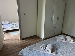 Elegant Lovran Apartment With Garden