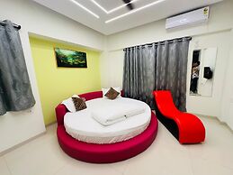Hotel Yellow House