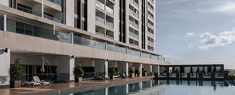 Landmark Residence 2