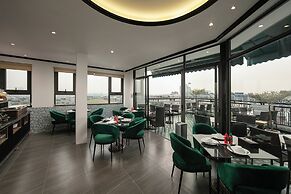 Hanoi Plaza Suite Hotel & Spa