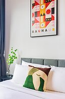 MARC Co - Living