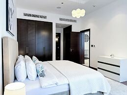 Tiara Residence - Sea View Apartments