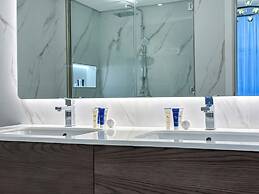 Tiara Residence - Sea View Apartments