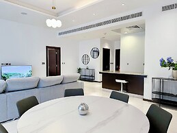 Tiara Residence - Sea View Apartments