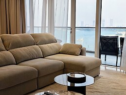 Tiara Residence - Sea View Apartments